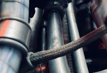 Choosing Between Fixed Speed and VSD Screw Compressors: Pros and Cons